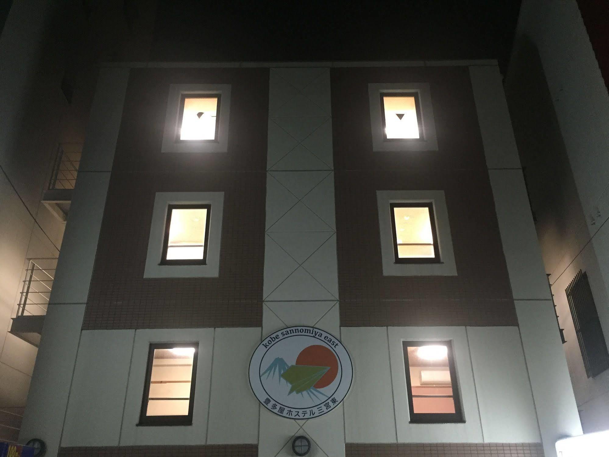 T&K Hostel Kobe Sannomiya East Exterior photo