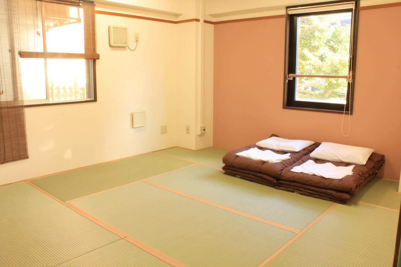 T&K Hostel Kobe Sannomiya East Exterior photo